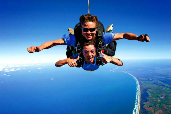 [5117] 拜伦湾高空跳伞(布里斯班/黄金海岸出发+15000英尺+可选照片视频)